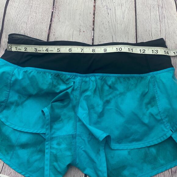 Lululemon Tie Dye Shorts - Picture 8 of 8